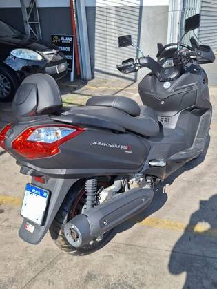 DAFRA MAXSYM 400i 